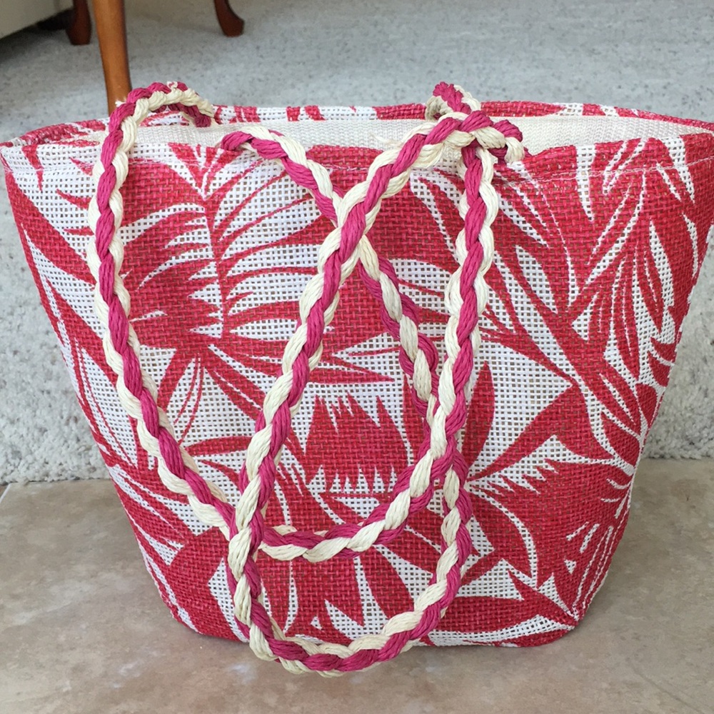 Tote bag